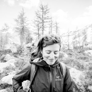 Meet your Posher, Chloe